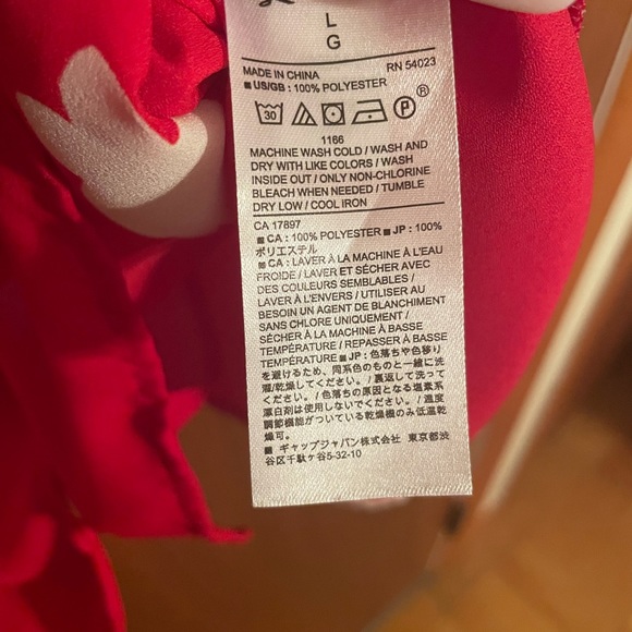 Women’s Banana Republic Shirt - Picture 4 of 5